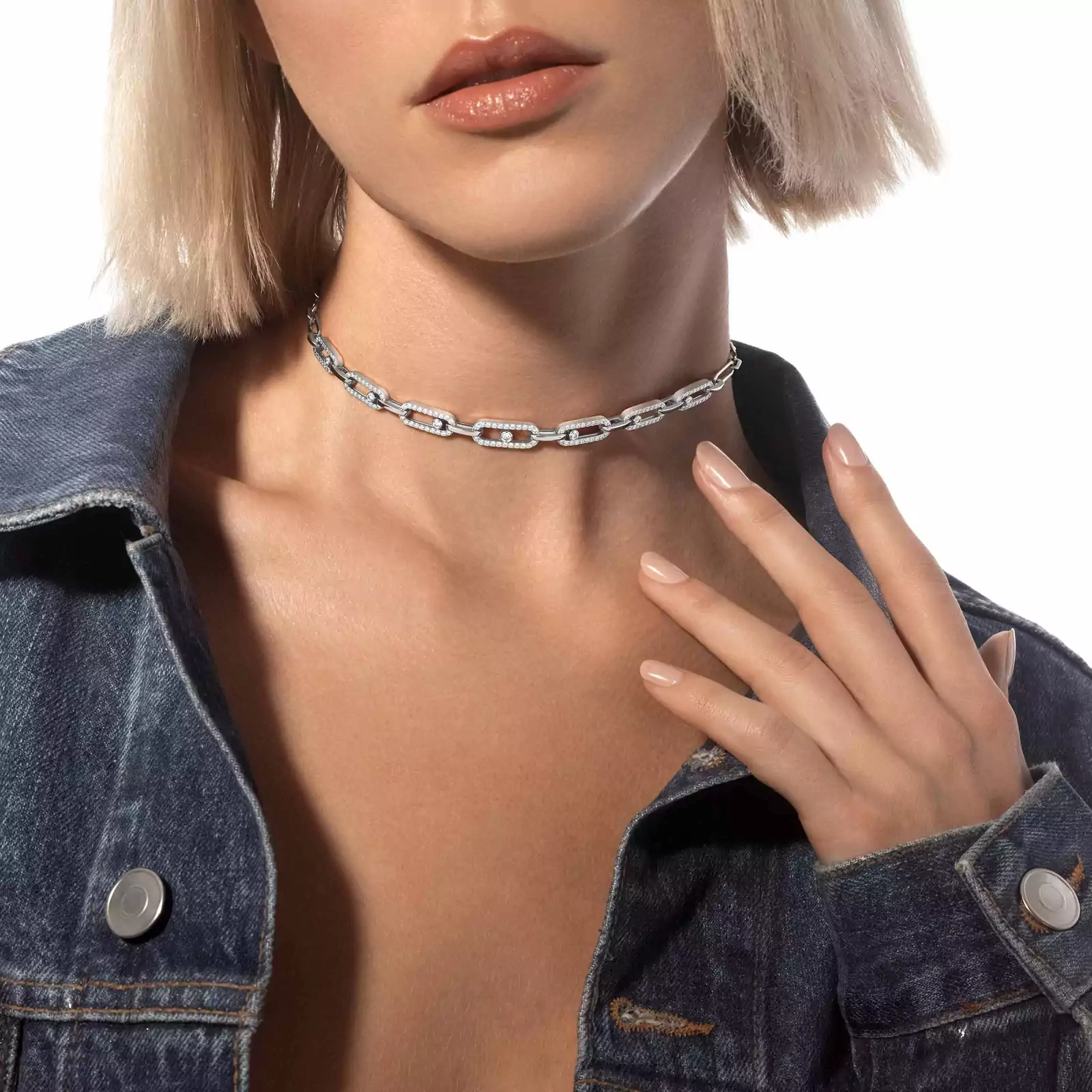 Move Link Diamond Choker Necklace in White Gold | Messika 12010-WG