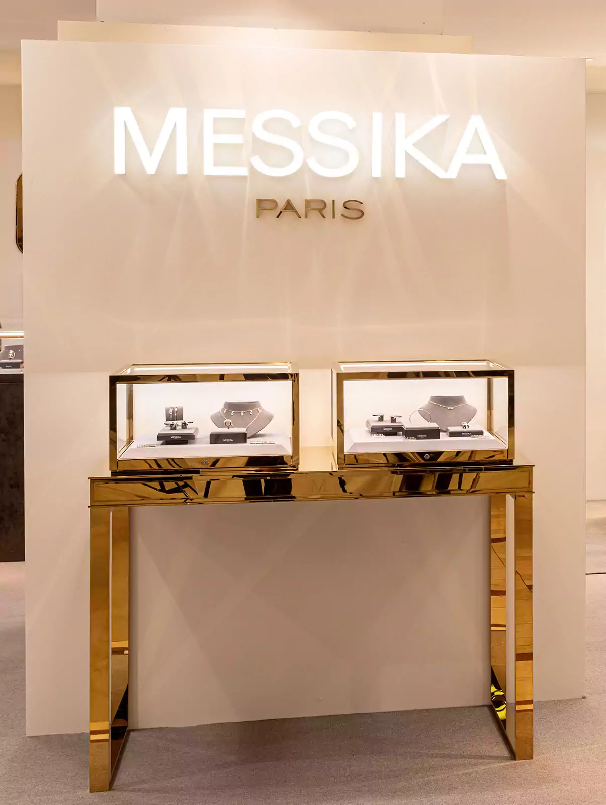 BOUTIQUE MESSIKA - SOGO YOKOHAMA