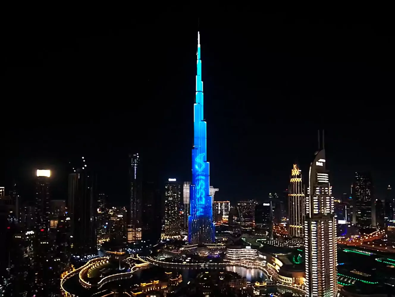 MESSIKA ILLUMINE LE BURJ KHALIFA