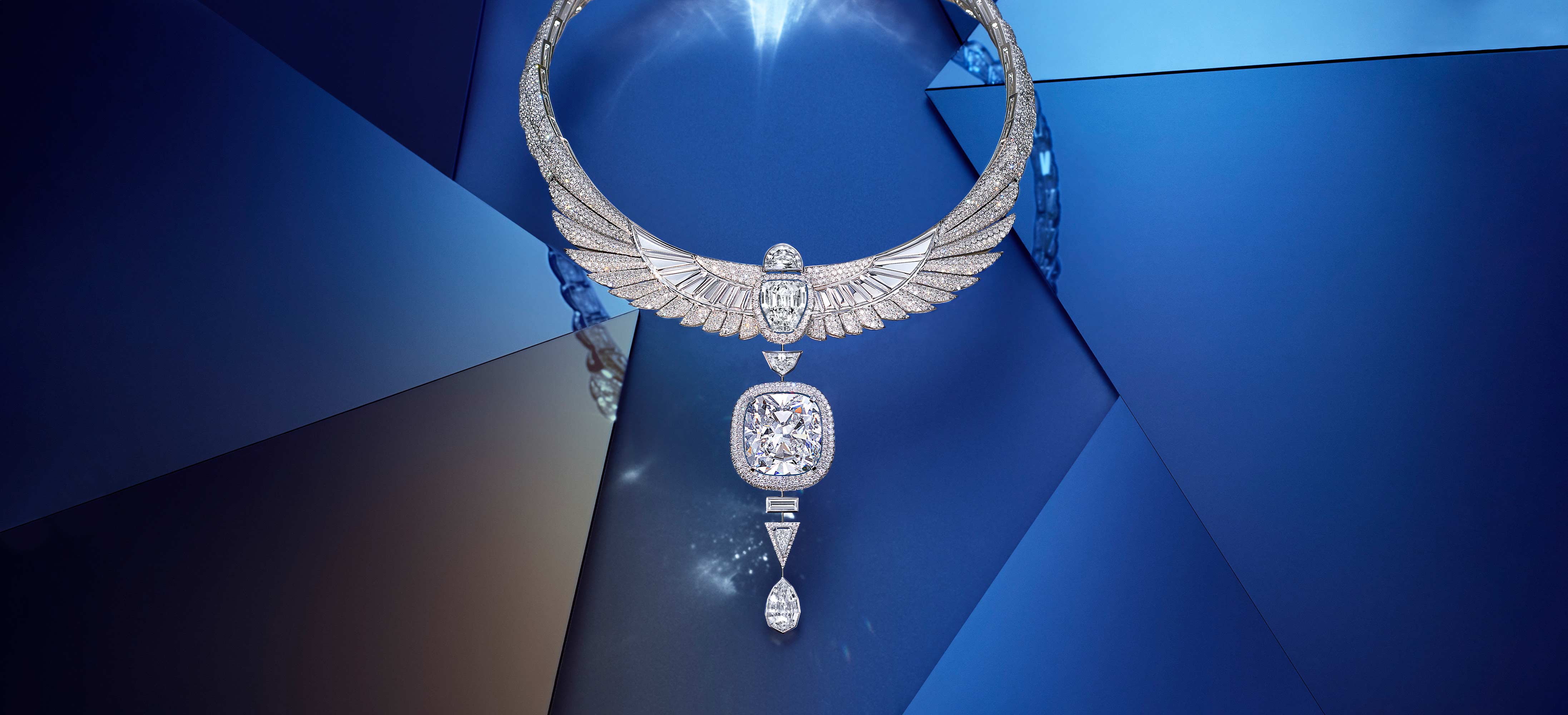 Beyond the Light – Messika High Jewelry